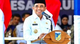 Gubernur Sulawesi Tengah, Anwar Hafid saat memberikan  sambutan pada peresmian Pos Bantuan Hukum (Posbankum). Dok: Ist